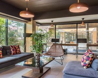 The Cottage Suvarnabhumi - Bangkok - Sala de estar