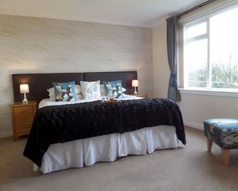 Hildeval - Kirkwall - Quarto