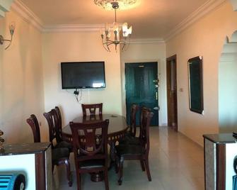 Superbe Appartement centre vue sur mer . - Larache - Dining room