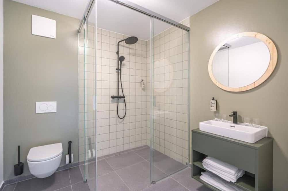 Arbio I Freiburg Apartments - Freiburg im Breisgau - Bathroom