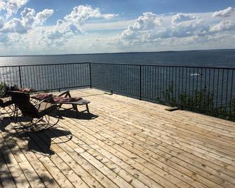 Saskatchewan Paradise - Cozy cottage with stunning views! - Meota - Balcón