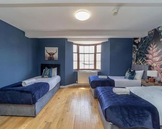 Brighton Train Station 3 Bedrooms Flat Bn12ter02 - Brighton - Habitación