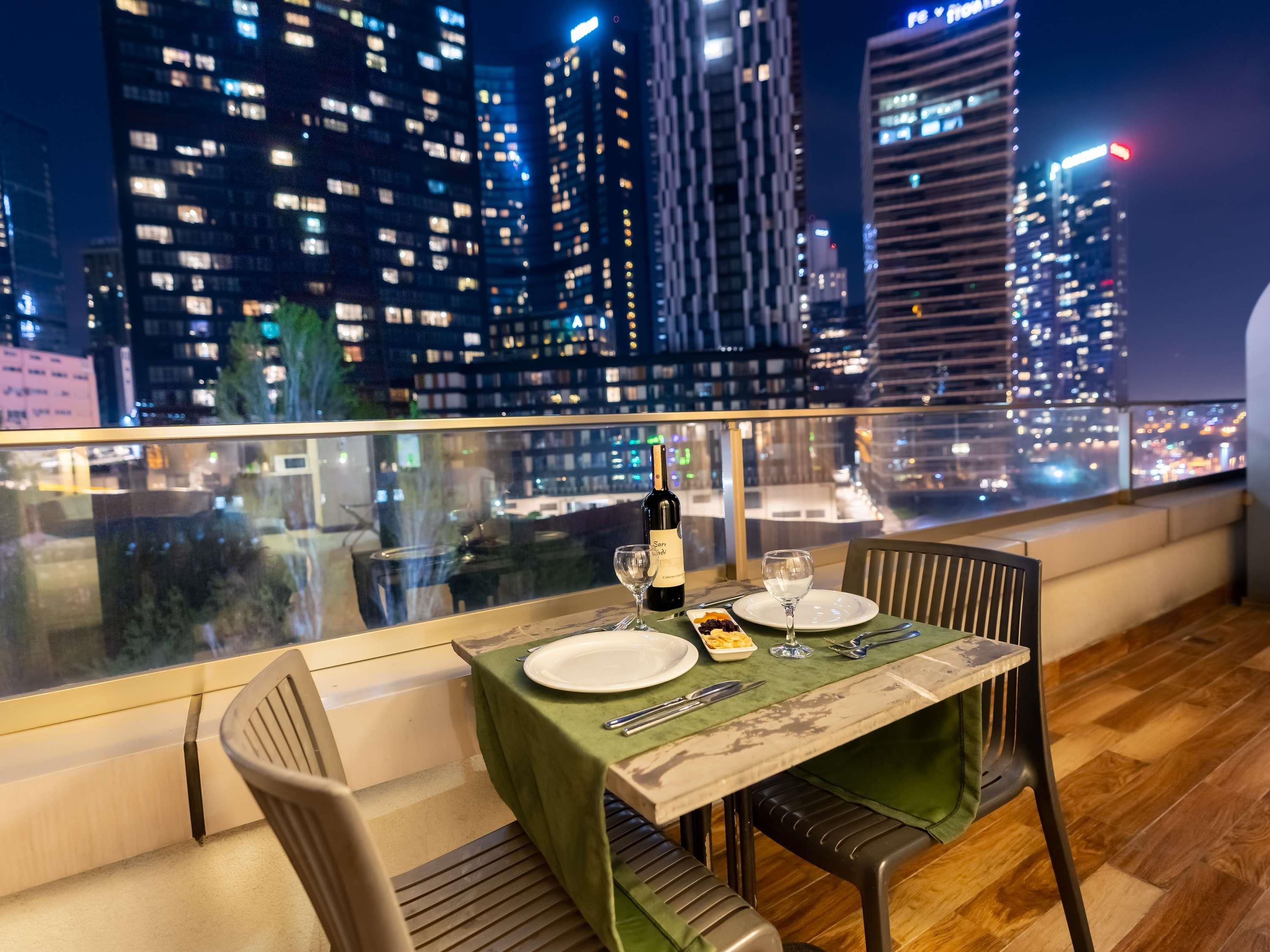 ibis Styles Istanbul Bomonti - Istanbul - Balcony