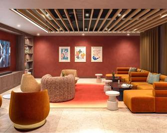 Soto House Pamplona - Pamplona - Area lounge