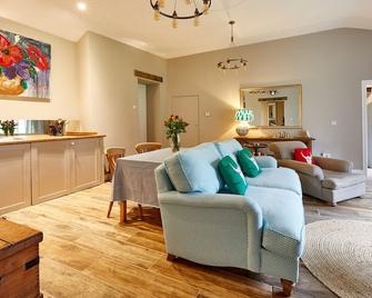 Lovely Double room Barn Conversion in the Cotswolds with the option of Stables - Banbury - Living room