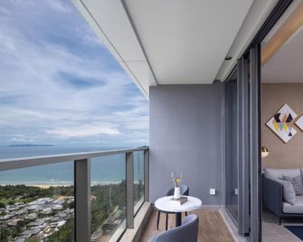 Haiyun Seaview Resort Hotel Apartment (Haitang Bay Branch) - Sanya - Balkon