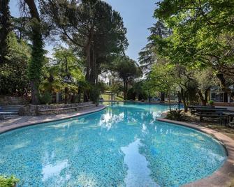 Hotel Marco Polo - Garda - Uima-allas