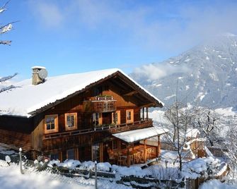 Premium Chalet Zirbe - SKI in/SKI out, Sauna-Jacuzzi - by 'wachterhof' - Kaltenbach - Bâtiment