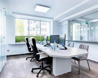 Garner Hotel Bremen City By IHG - ברמן - חדר ישיבות