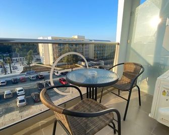 Hotel Terra - Нептун - Балкон