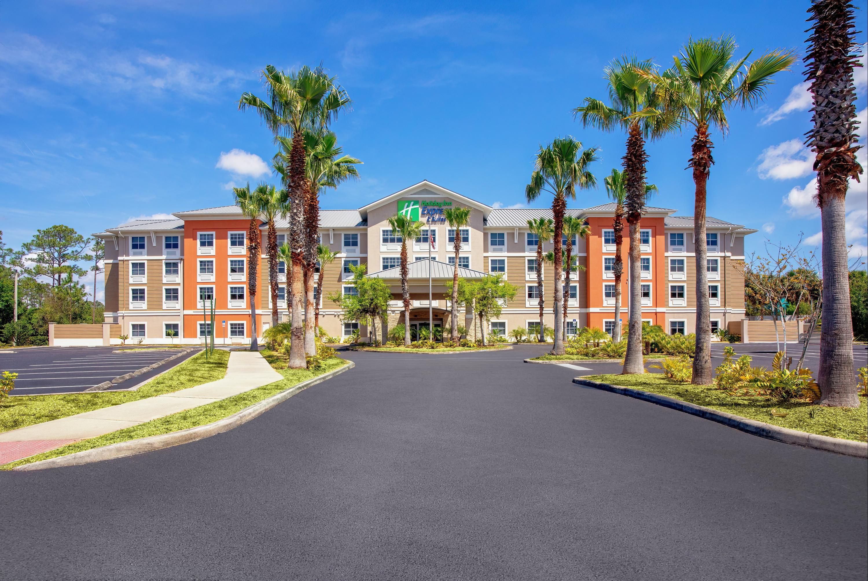 Holiday Inn Express & Suites Palm Coast - I-95 By IHG - Palm Coast - Building