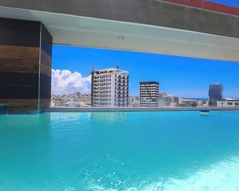 Apt. with swimming pool near Downtown Mall, Torre El Mario III Apt. 5E - Santo Domingo - Piscina