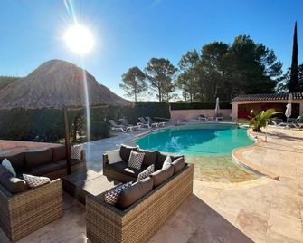 La Bastide Des Selves - Draguignan - Piscina