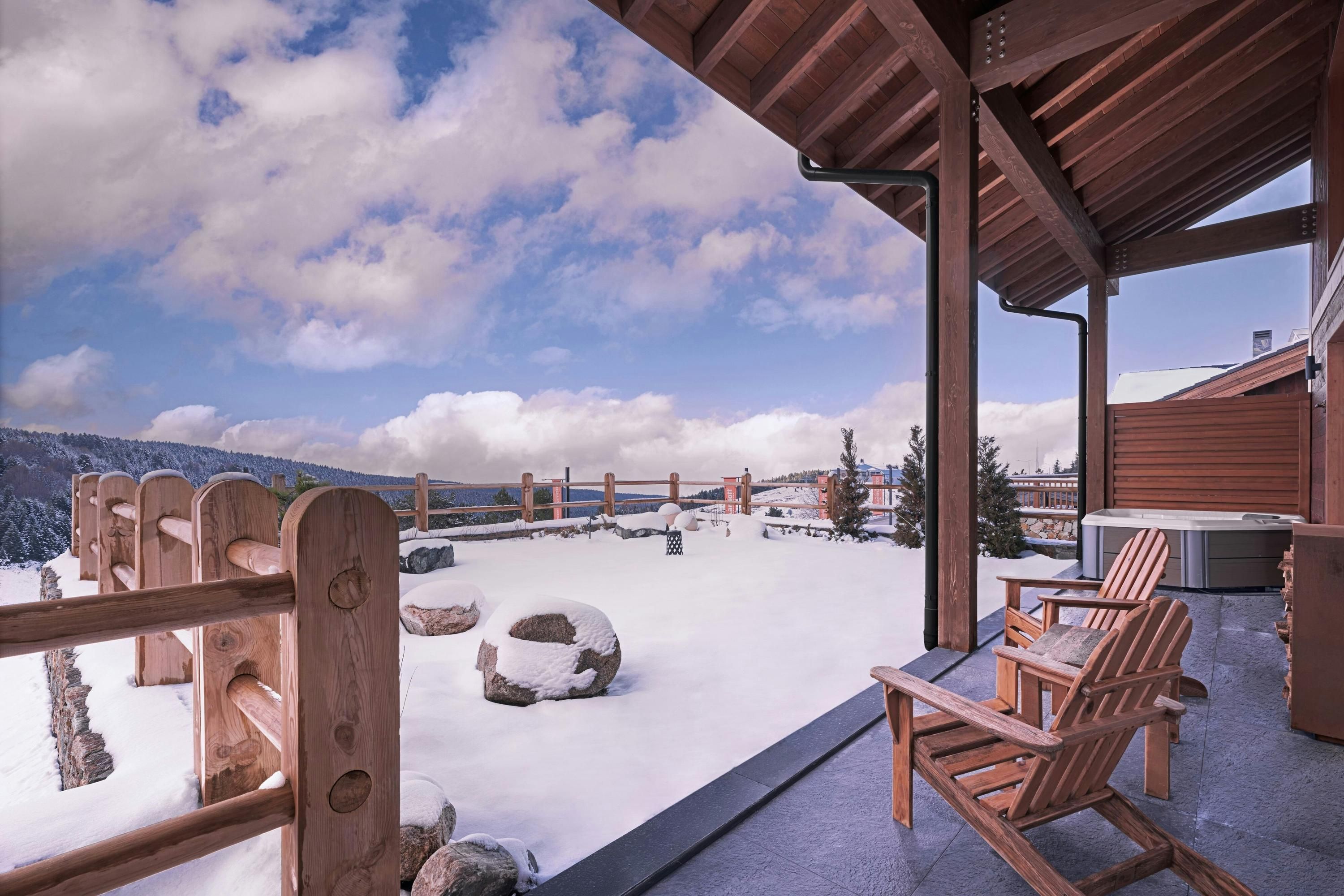 Ceylan Splend'or Uludag, Autograph Collection - Bursa - מרפסת