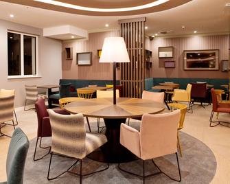 Hampton by Hilton Regensburg - Regensburg - Restaurant