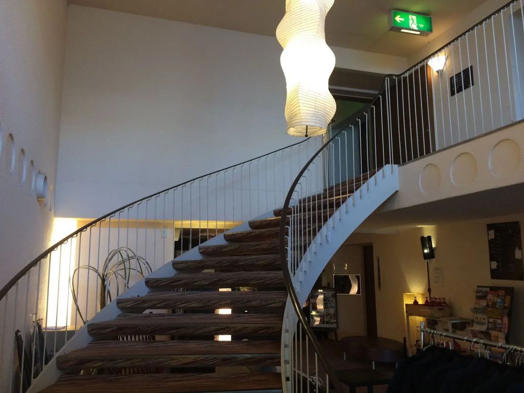 Breezbay Seaside Resort Atami - אטאמי - מדרגות