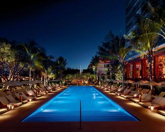 邁阿密海灘艾迪遜酒店 - 邁阿密海灘 - 邁阿密海灘 - 游泳池
