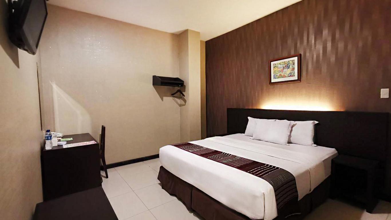 Palace Inn