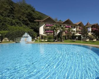 Hotel Sonnenalm - St. Martin in Passeier - Piscina
