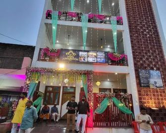 Majestic Manor - Gorakhpur - Edificio