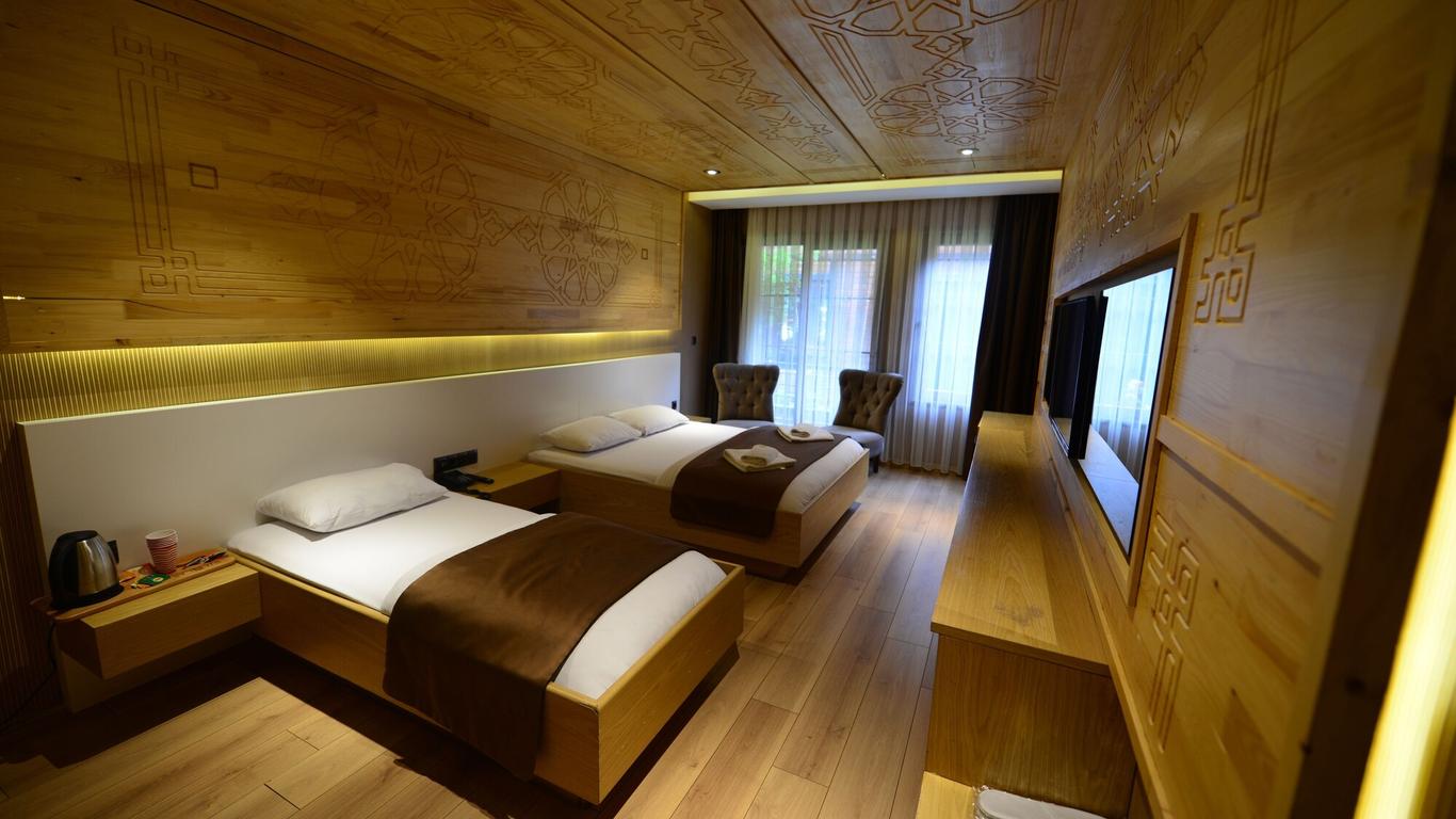 Inanlar Deluxe Hotel & Bungalow