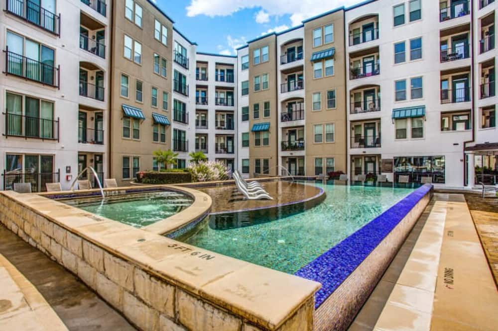 Spacious Uptown Gem Free Parking Pet Friendly - Dallas - Pool