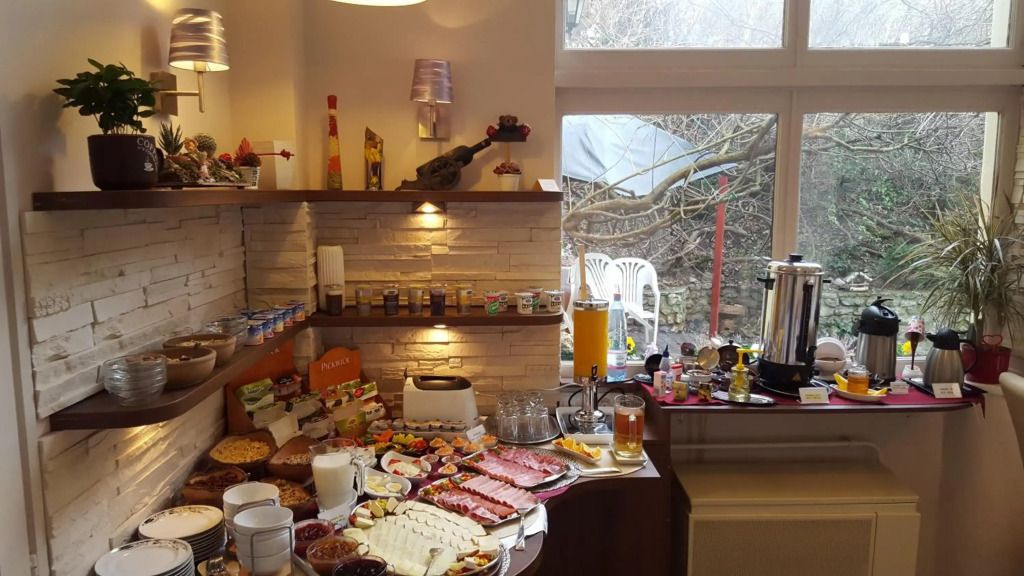 رومانتك - إجر - بوفيه