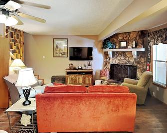 Pinon Park C11 - Ruidoso - Oturma odası