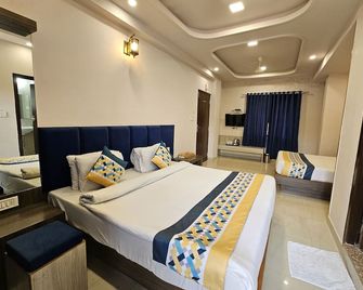 The Sky Comfort Hotel Brahm Sambandh - Nāthdwāra