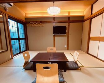 Ryokan Sansuiso - טוקיו - חדר אוכל