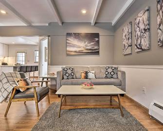 Prime East Vail Condo Mountain Meets Modern! - Vail - Vardagsrum