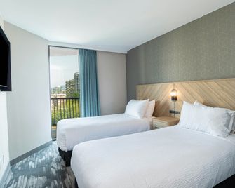 ساندمان سويتس فانكوفر اون ديفي - فانكوفر - غرفة نوم