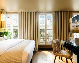 بي مونتمارتر - باريس - غرفة نوم