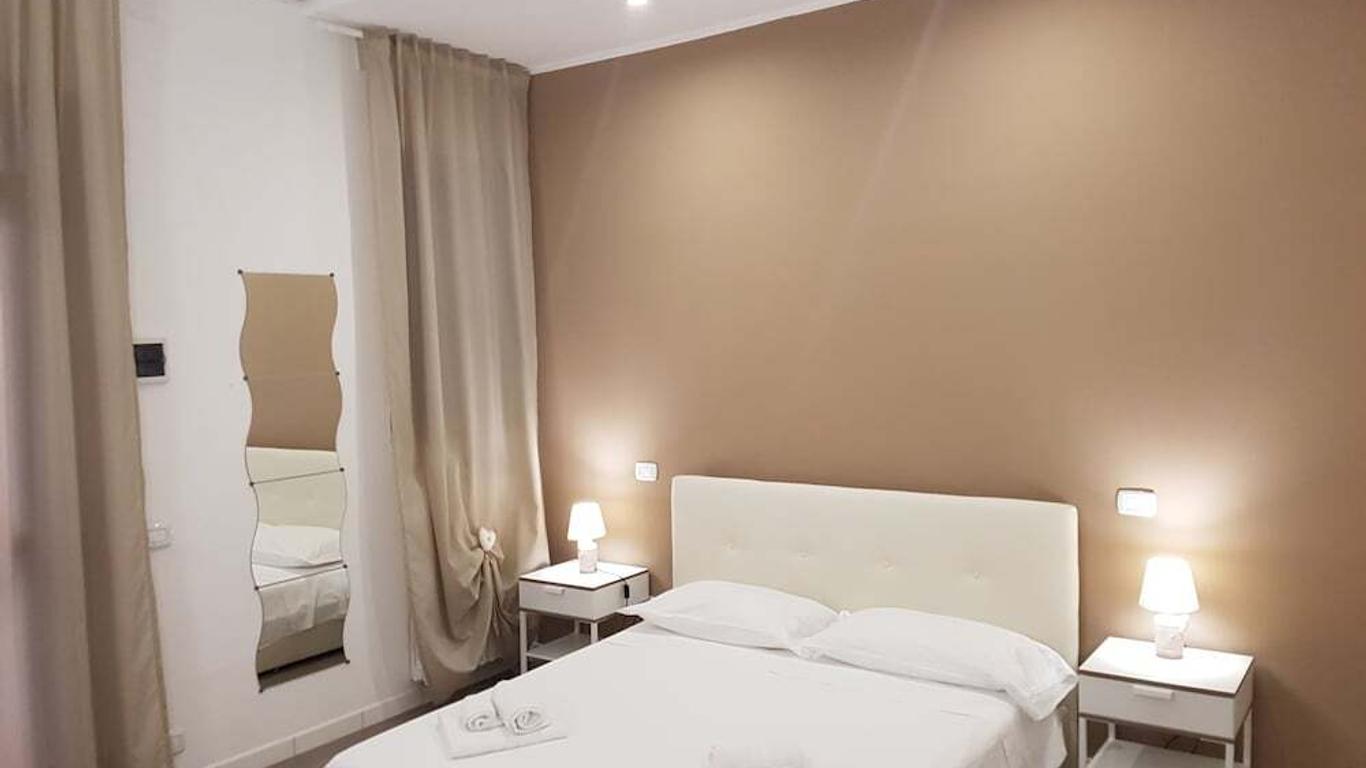 Summer Rooms