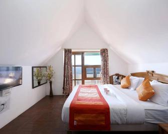 Hotel Chail Residency - Chail - Спальня