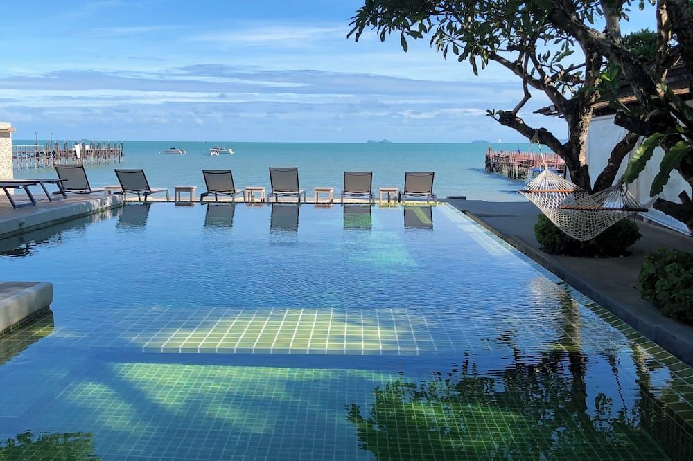 بانبريدا بيتش ريزورت - كوه ساموي - حوض السباحة