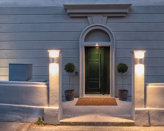 Villa Cadiz Apartments Varazze - Varazze