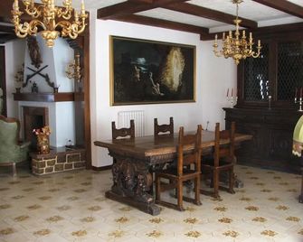La Villa - Pratola Peligna