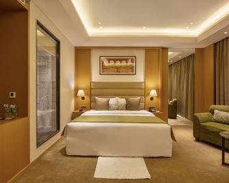 Sarovar Portico Sonipat - Sonepat - Bedroom