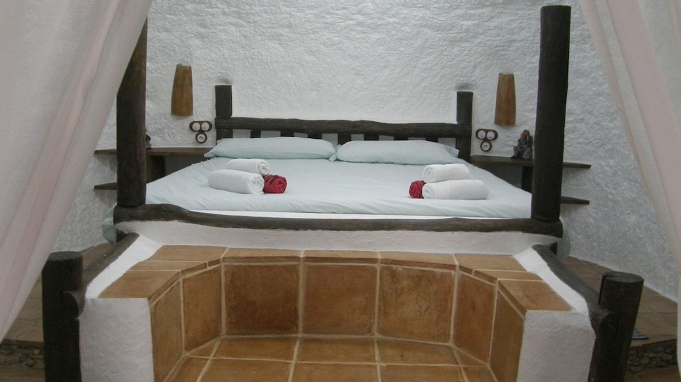 Cueva El Guindas