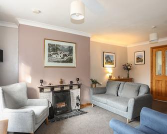Ty Eiddew Ivy House - Criccieth - Вітальня
