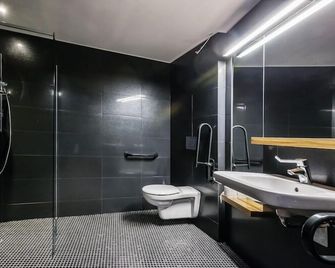 Regatta Hotel Restauracja Spa - Kiekrz - חדר רחצה