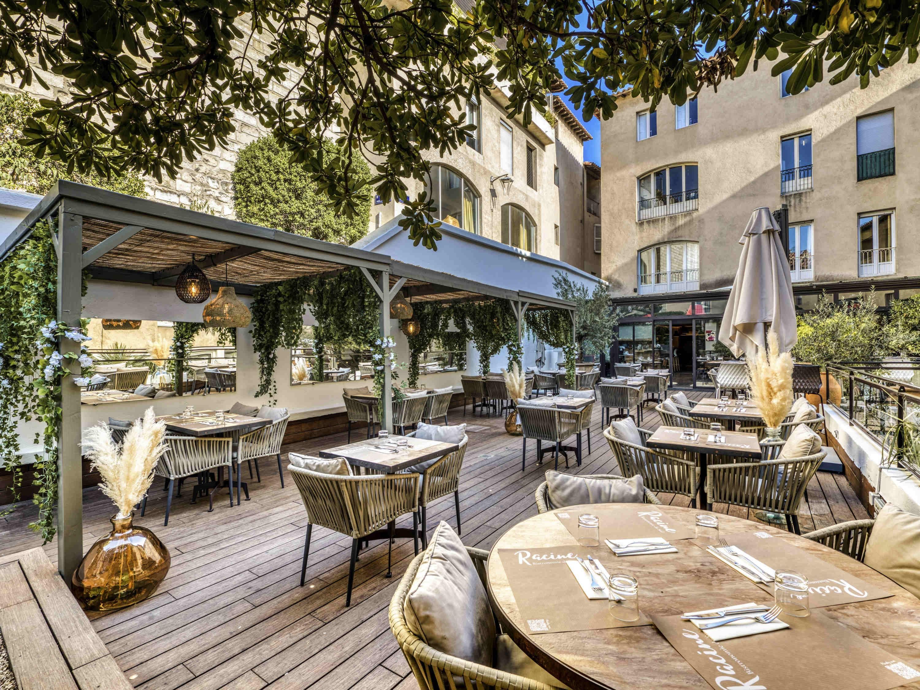 Hôtel Mercure Pont d'Avignon Centre - אביניון - בר