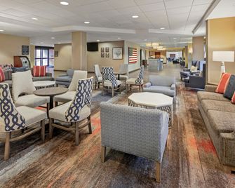 Hampton Inn & Suites Alexandria Old Town Area South - Alexandria - Lobby