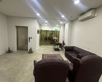 ذا فاميلي سويتس سيرفيسد أبارتمنتس - سنغافورة - ردهة