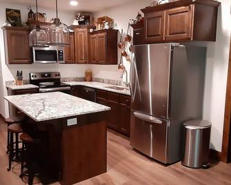 Cozy Teton Valley Retreat w/ AC: Jackson+Grand Tetons+Yellowstone+Grand Targhee - Victor - Cocina