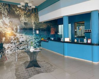 Hotel Lago Azul - Bonito - Recepción