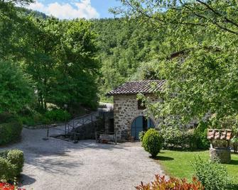 Luxury Cottage in Lisciano Niccone Umbria With Swimming Pool - Lisciano Niccone - Vista del exterior