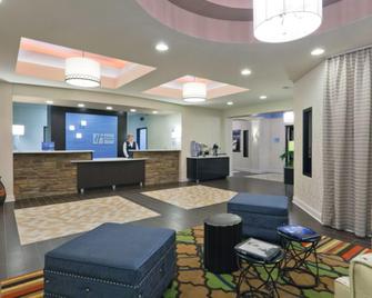 Holiday Inn Express Hotel & Suites Fulton - Fulton - Recepção