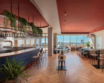Four Points by Sheraton Costa Blanca Resort - Benidorm - Bar